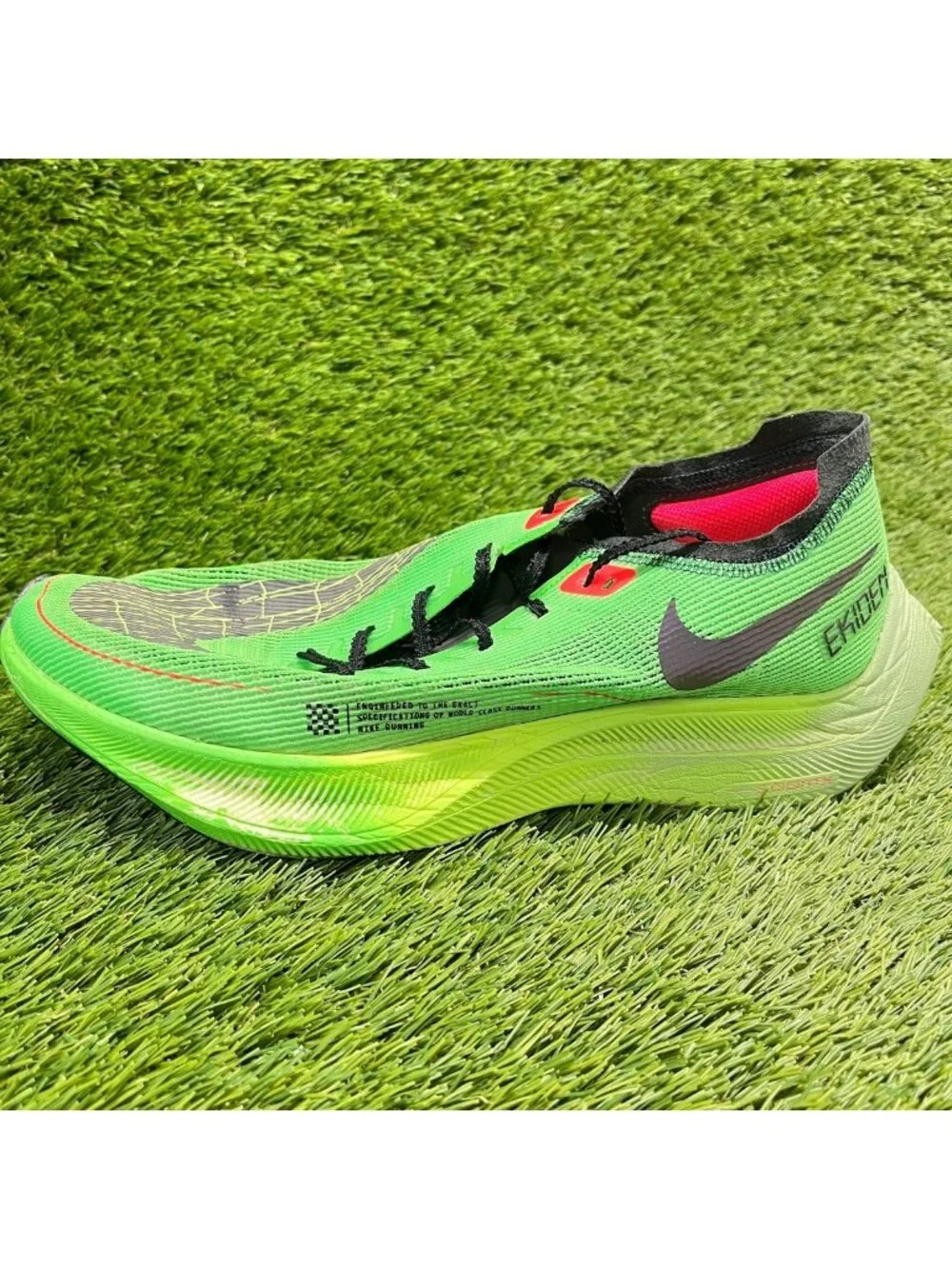 Nike ZoomX Vaporfly Next% 2 Mens Size 9.5 Green Athletic Running Shoes Sneakers